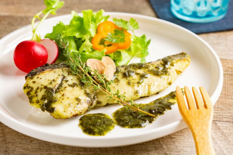 鰆のグリルジェノヴェーゼソース 魚匠えびす 鰆のグリルジェノヴェーゼソース 魚匠えびす